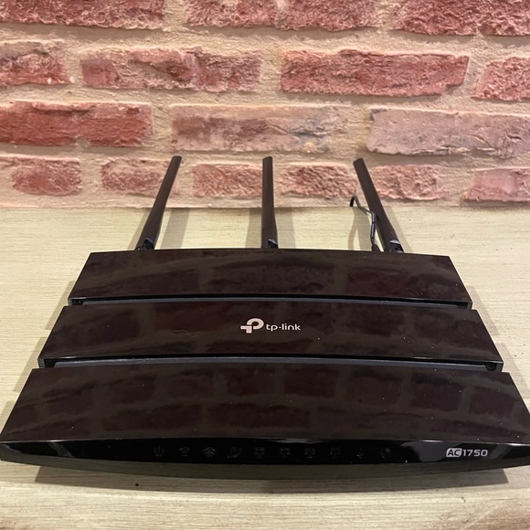 TP-Link AC1750 OneMesh Wi-Fi Repeater/Router, Dual Band, Gigabit Ports Archer A7 - Picture 2 of 7